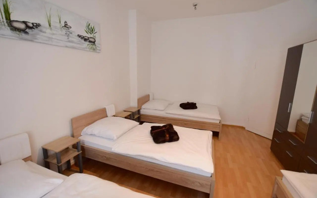 Apartment Ostendplatz