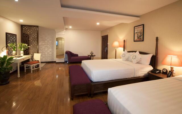 Alagon Central Hotel & Spa