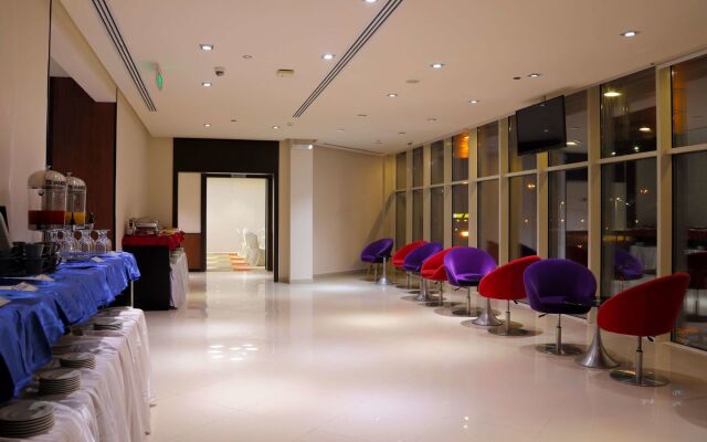 Novotel Suites Riyadh Center