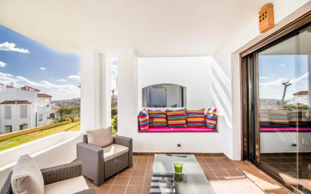 2149-Amazing groundfloor 3 bedrooms on golf, pools