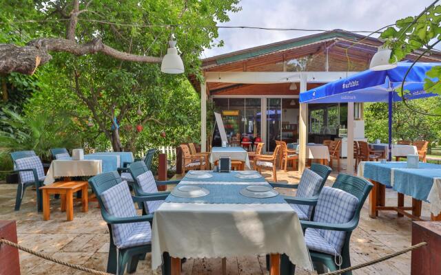 Three Islands Bungalow