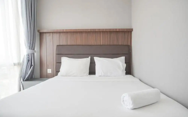 Modern Look And Comfy 2Br Menteng Park Apartment