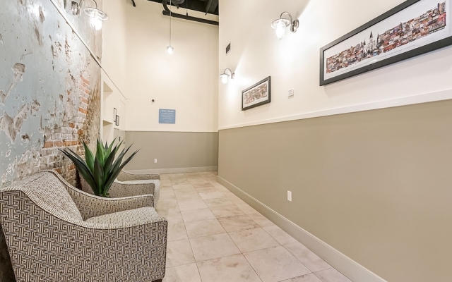 Pet-Friendly Oasis Close to French Quarter