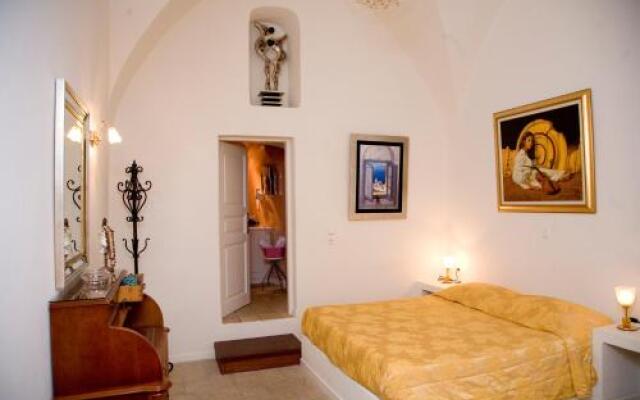 Fira Economy Rooms