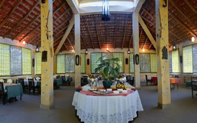Tiger's Den Resort Bandhavgarh
