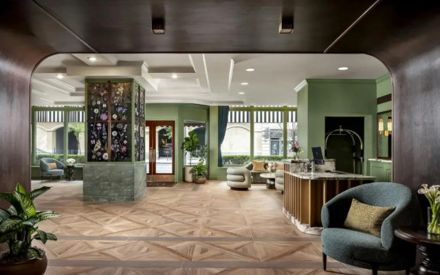 The Louie, A Davenport Hotel, Autograph Collection®