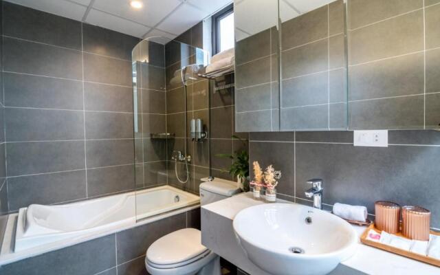 Fukurai Hotel & Apartment 2 Ha Noi