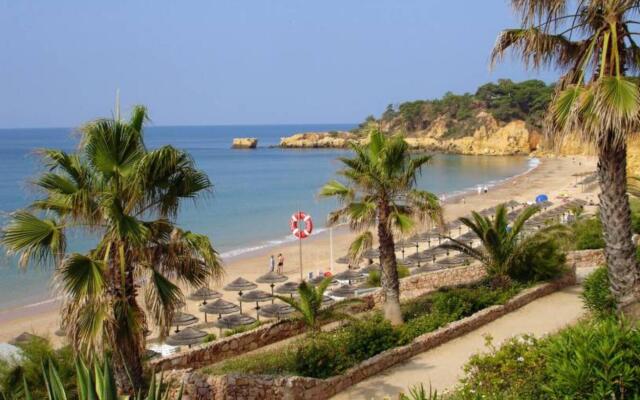 Apartamento Sol Nascente by Portucasa