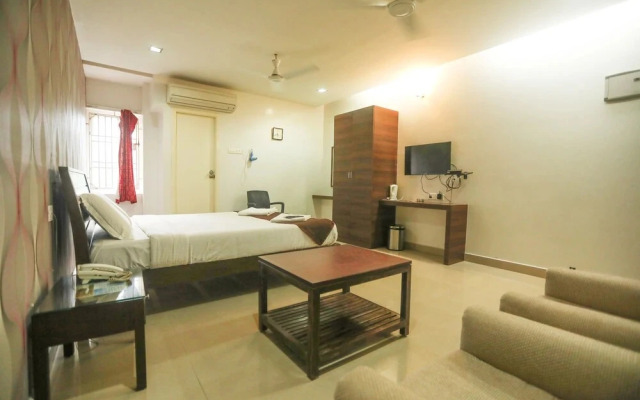 ULO Aravindar Residency
