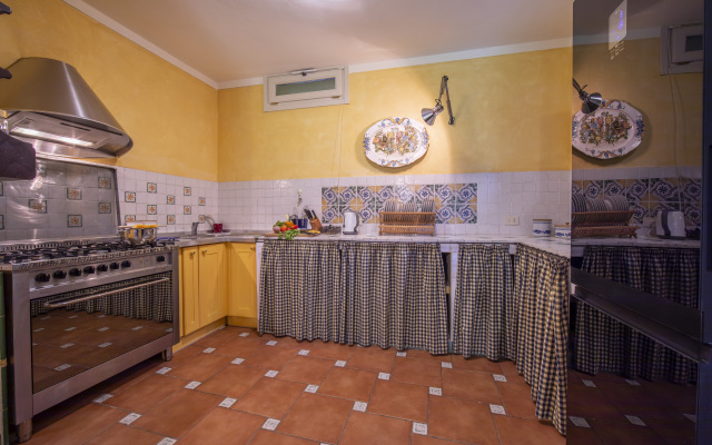 Villa Anna Montebello