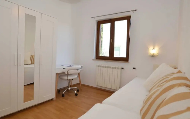 Elegant and Brigth Corner Apartments