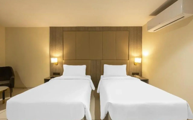 Sunday Hotel Vadodara