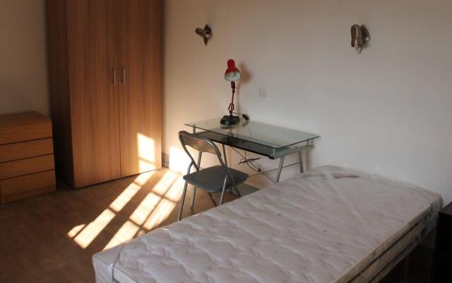 Be Coimbra Hostels