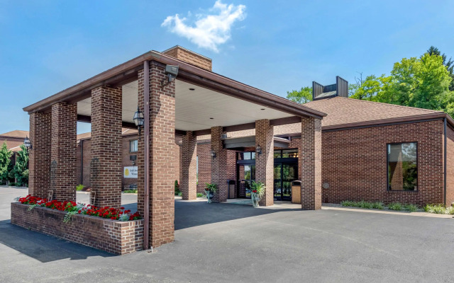 Quality Inn & Suites Zanesville City Center