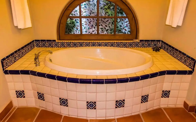 White Palm Villa Fn475 2 BR by Casago