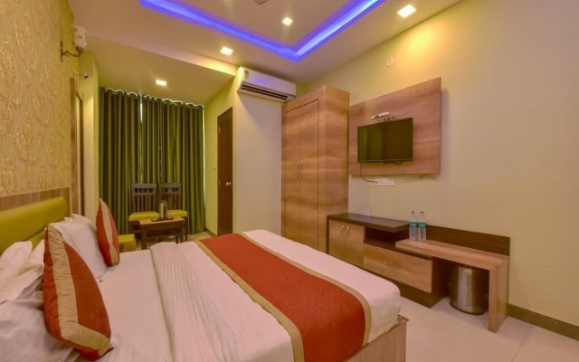 Hotel Golden Leaf