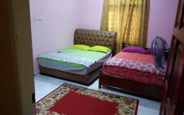 Al Islah Homestay