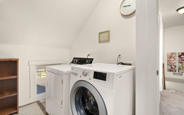 118 Whitcomb Unit B upper