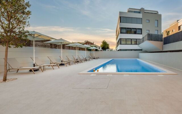 Ika Boutique Luxury Apartments