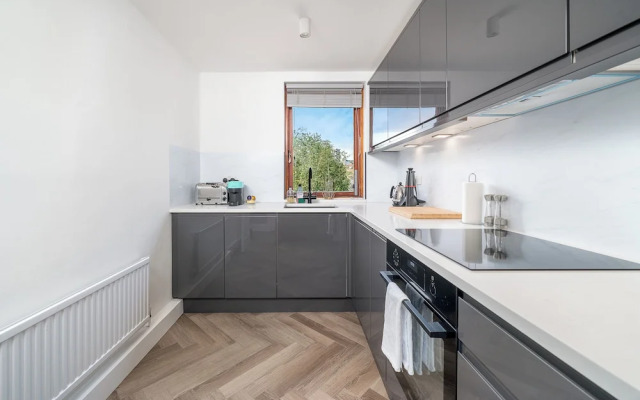 JOIVY Modern and elegant 2-bedrooms apt