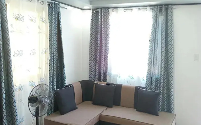 3g's & C Calapan Transient House