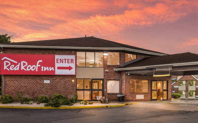 Red Roof Inn Rochester – Airport