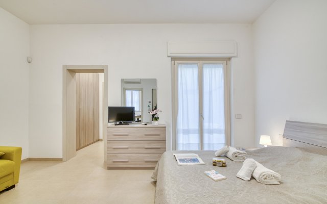 Suite 1 Ondina Viareggio 200m From sea