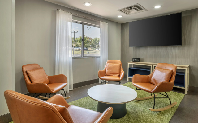 Spark by Hilton Kannapolis