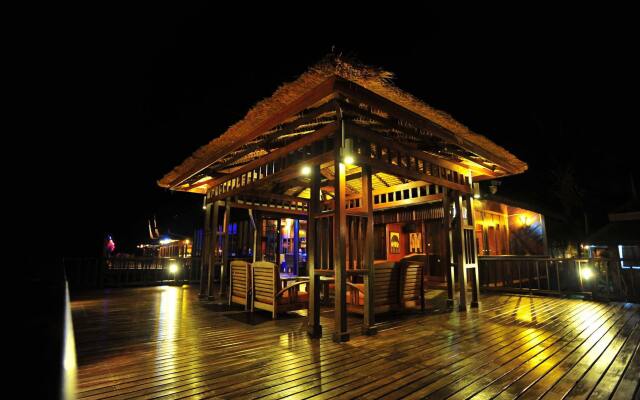 The Reef Dive Resort