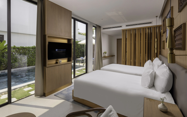 Wyndham Hoi An Royal Beachfront Resort & Villas – Guest Rooms – Da Nang