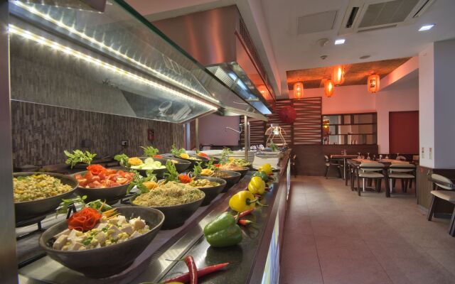 db Seabank Resort and Spa
