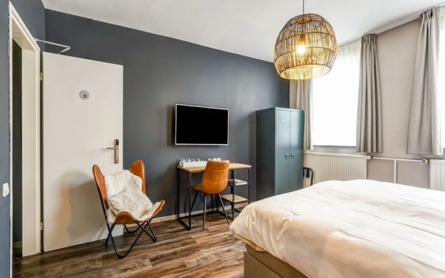 Modern Holiday Home in Grubbenvorst Near River Maas