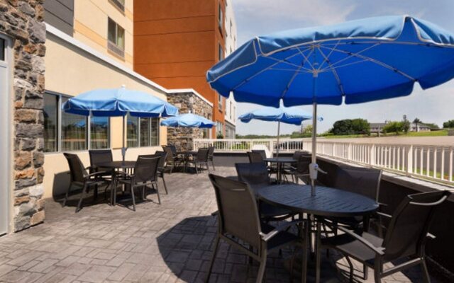 Fairfield Inn & Suites Lancaster East at The Outlets