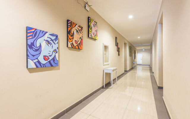 Airy Kartika Plaza Kuta Centre 8X Bali