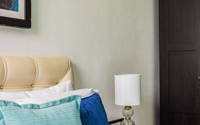 2-bed by Battersea Park