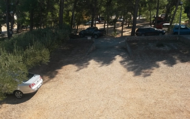 Apartment Mari - free parking: A2 Bol, Island Brac