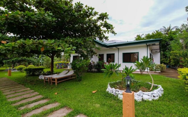 ZEN Rooms Mahogany Upland Dumaguete