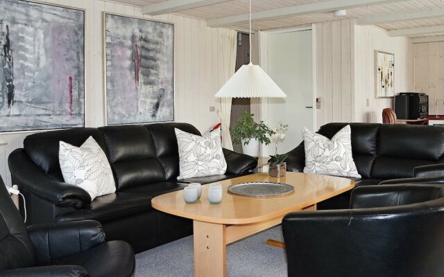 Rustic Holiday Home in Hadsund With Garden