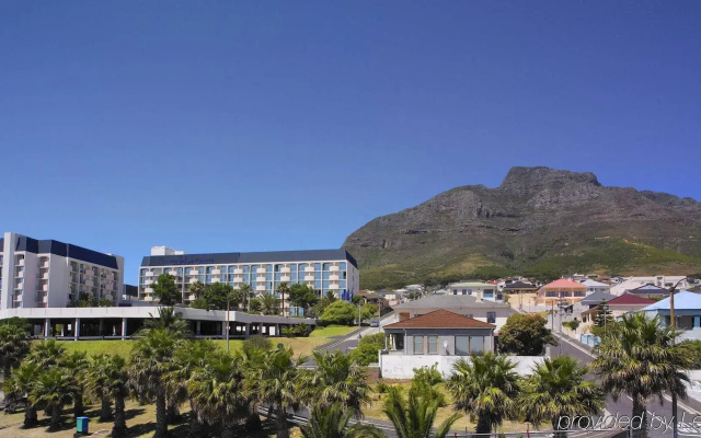 Garden Court Nelson Mandela Boulevard