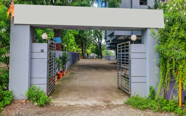 OYO 36855 Hotel Indraprasth