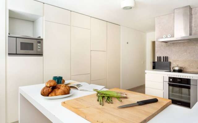 Modern Terrace Apartment Rentexperience