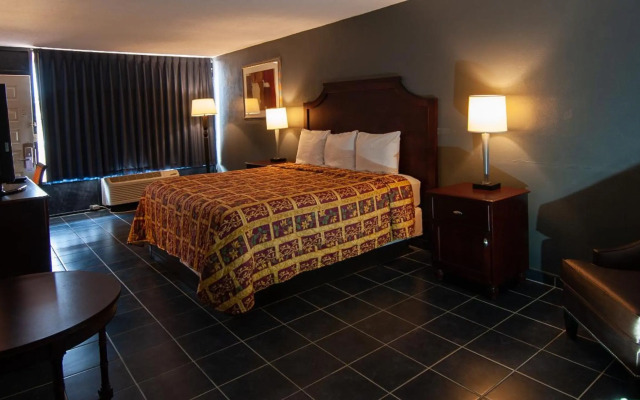 Express Inn & Suites Clearwater