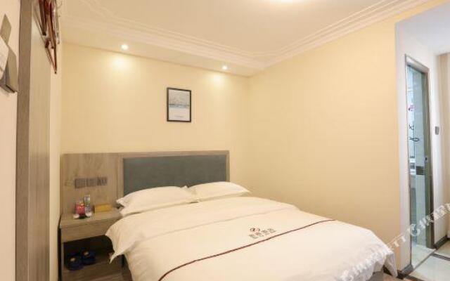 Zheya Business Hotel