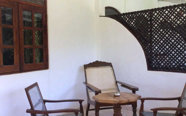 Sea View Beach Unawatuna Hotel