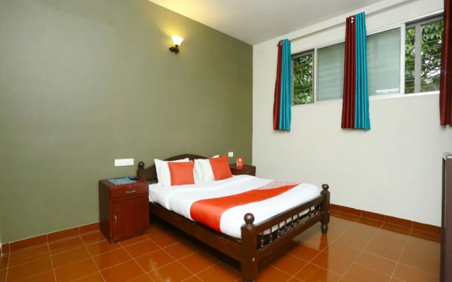 The Green Mushroom By OYO Rooms