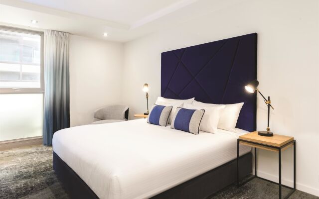 Brady Apartment Hotel Flinders Street