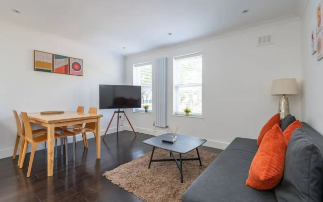 Islington Charm 1BR Essex Road