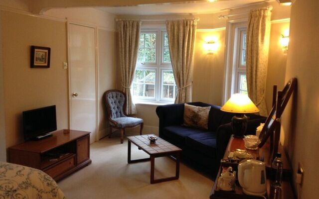 Clayhill House Bed & Breakfast