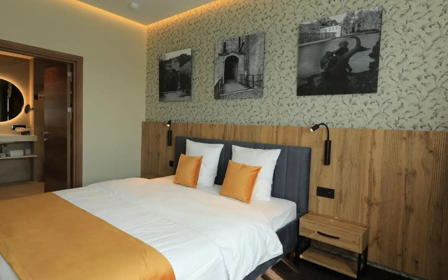 Hotel Le 830
