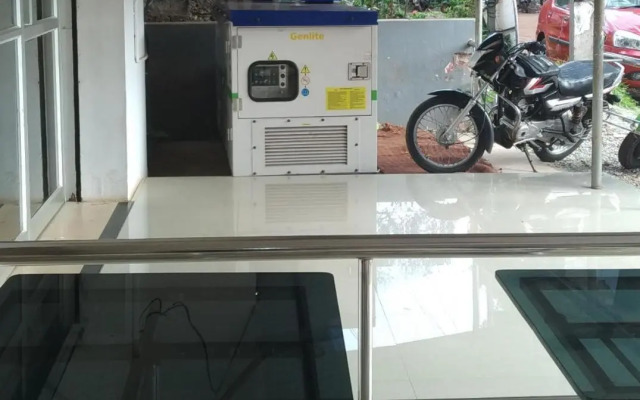 Anandan Tourist Home